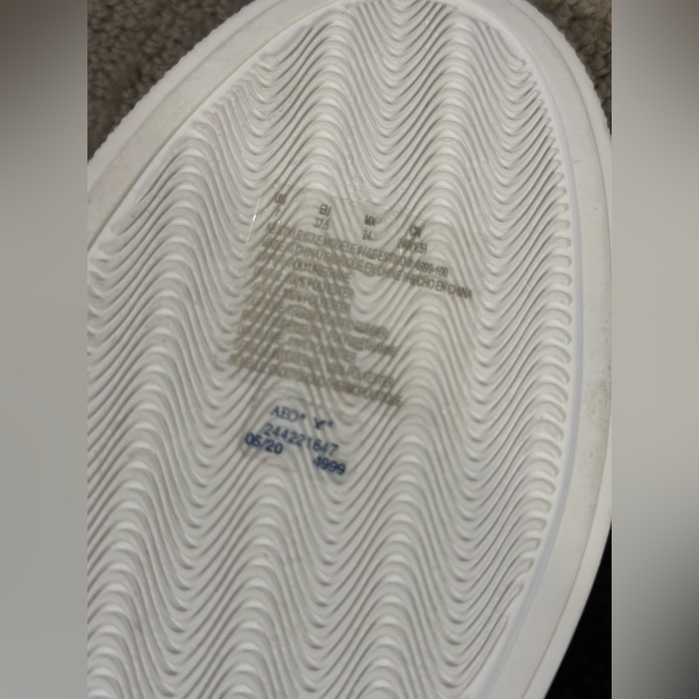 🆕 American Eagle white&crocodile print sneakers for women - Picture 13 of 15